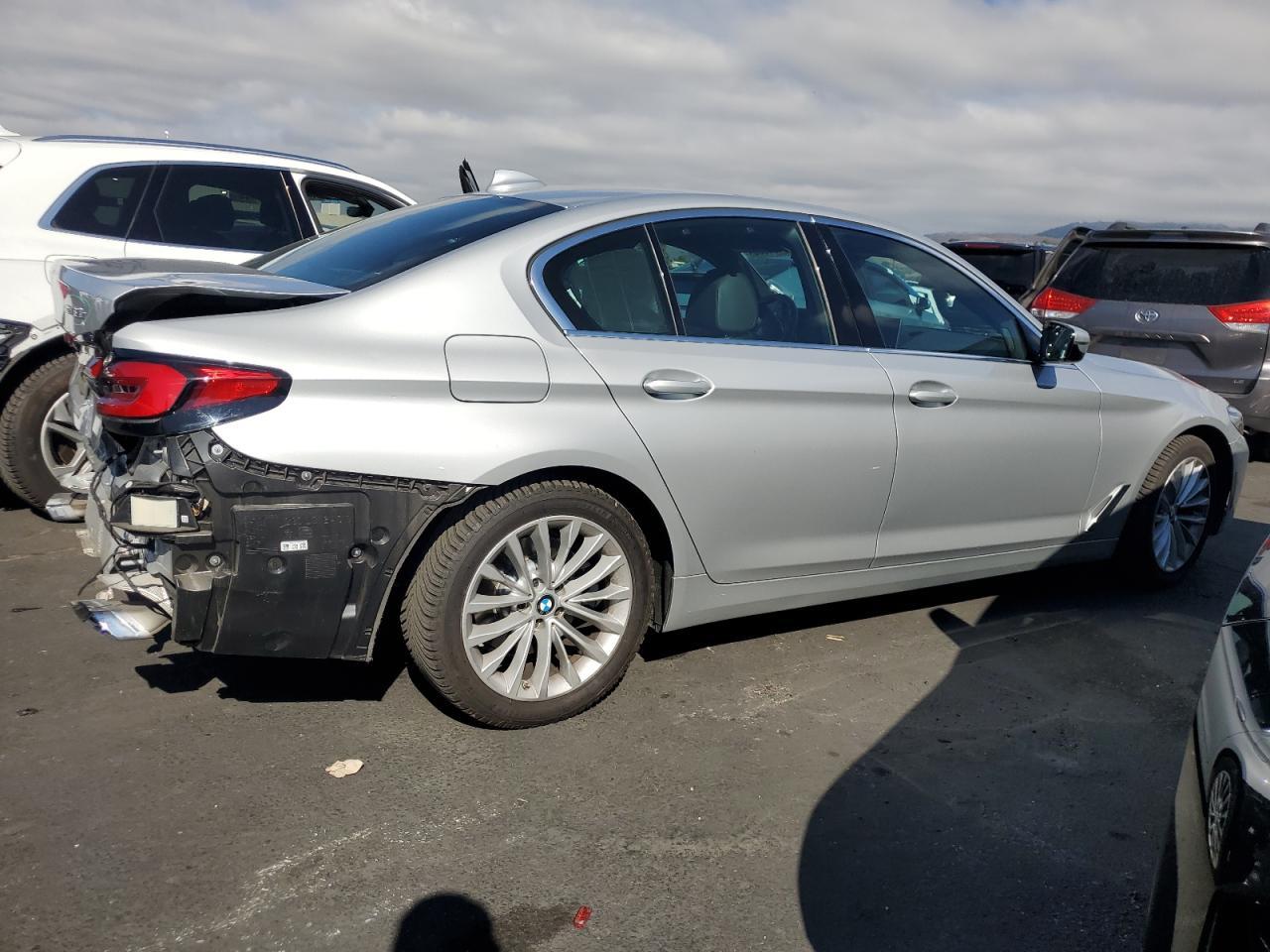 2021 BMW 5 series