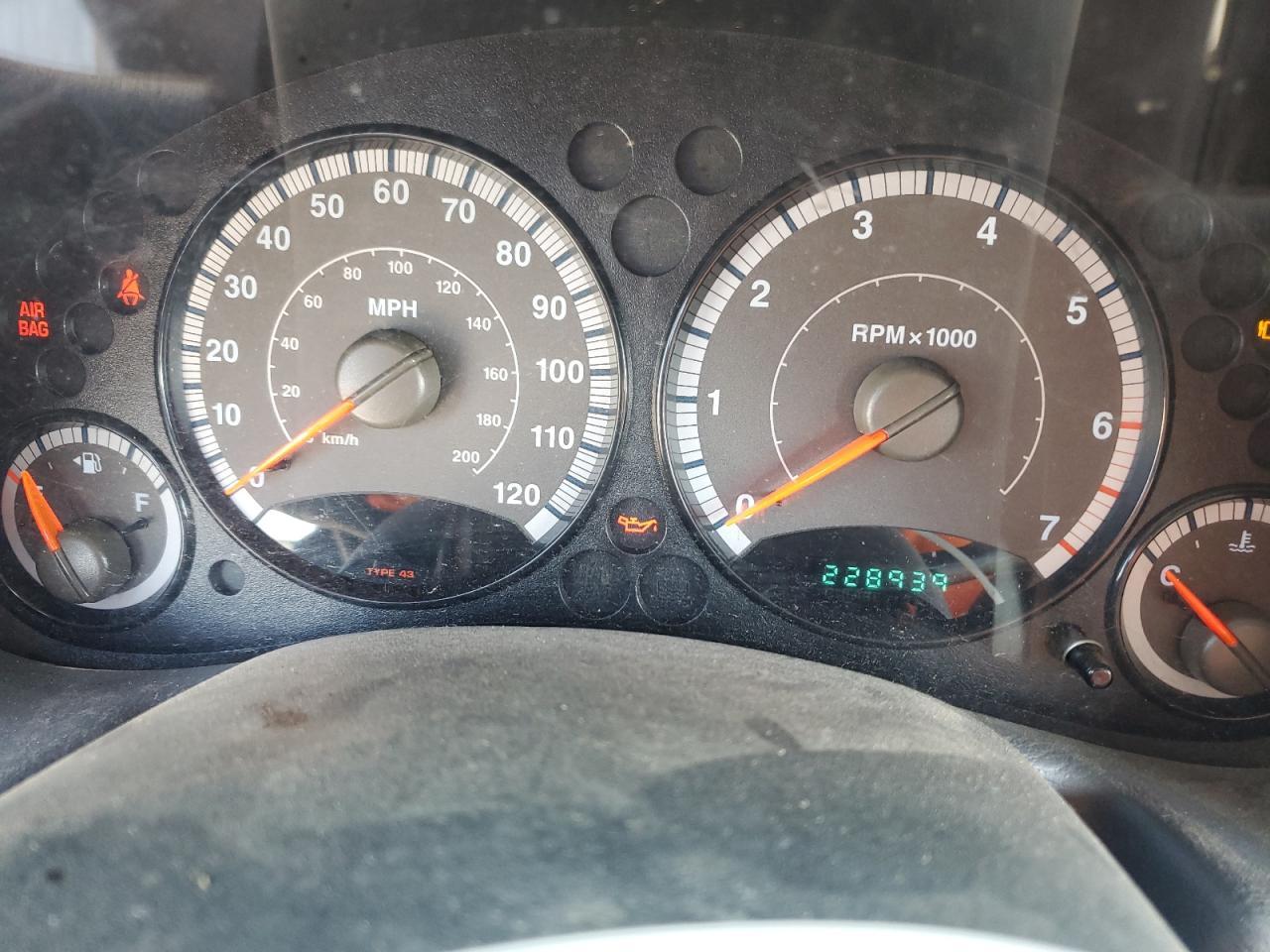 2005 JEEP Liberty