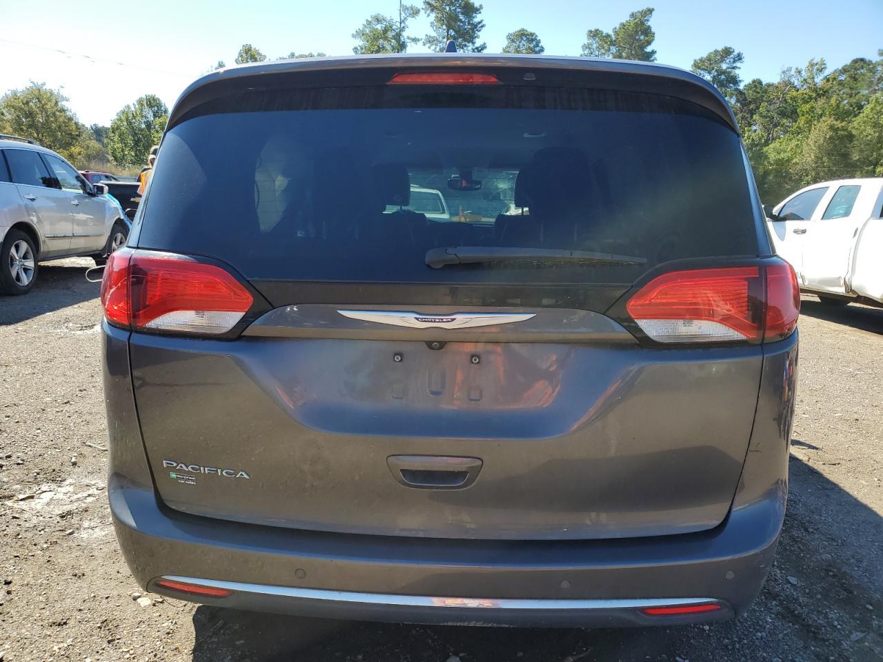 2020 CHRYSLER Pacifica