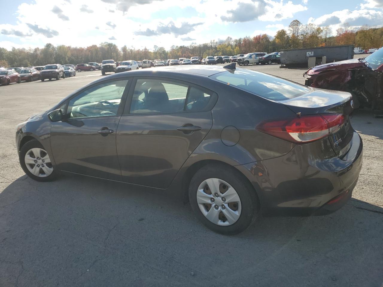 2017 KIA FORTE