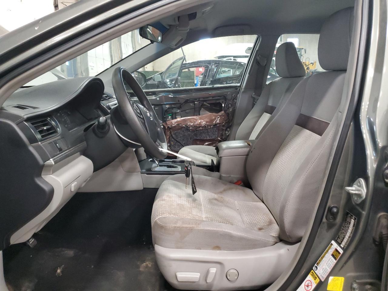 2012 TOYOTA CAMRY