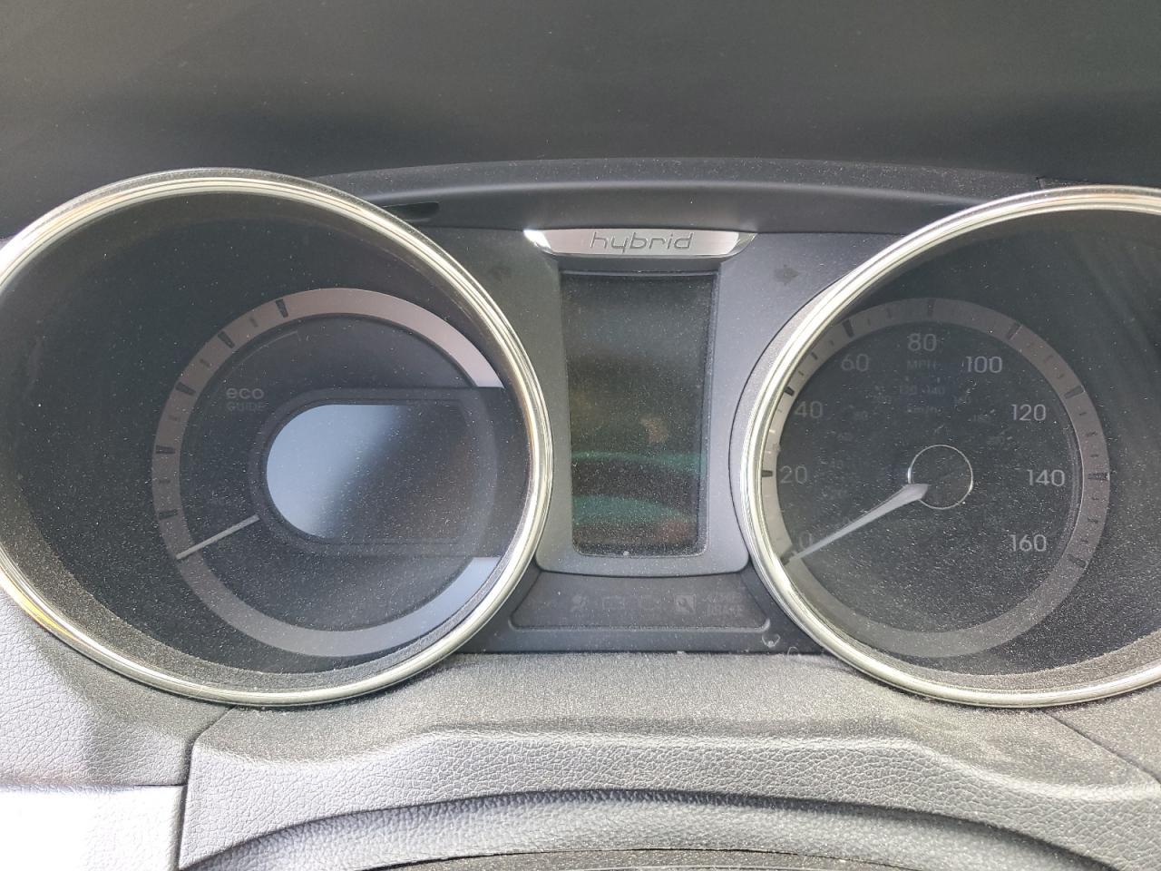2011 HYUNDAI SONATA