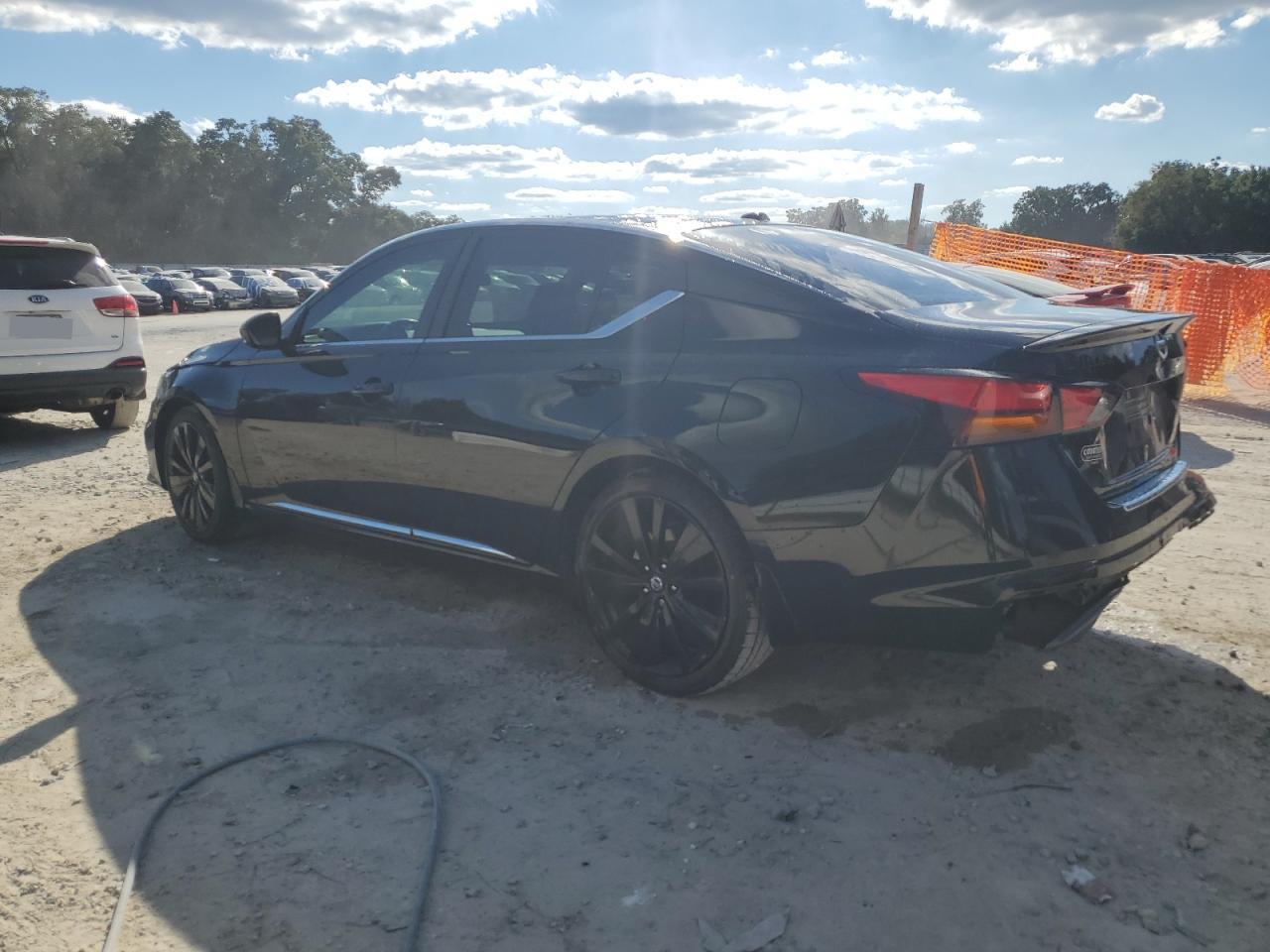 2022 NISSAN ALTIMA