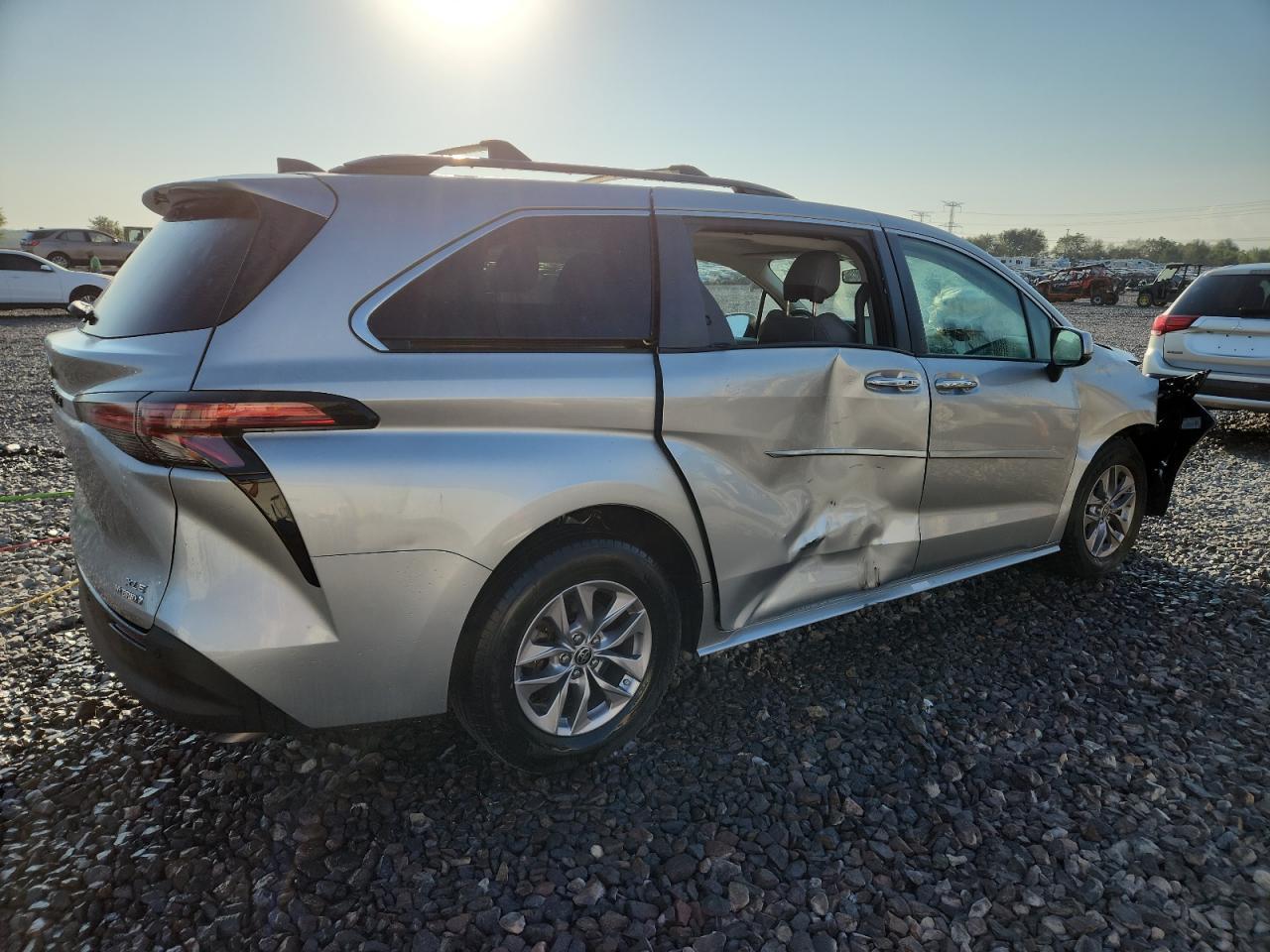 2022 TOYOTA SIENNA