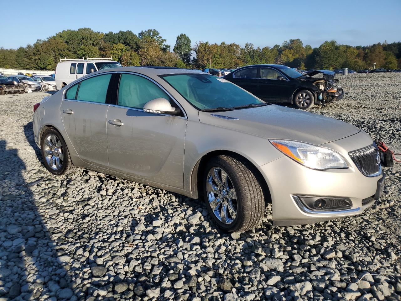 2016 BUICK Regal