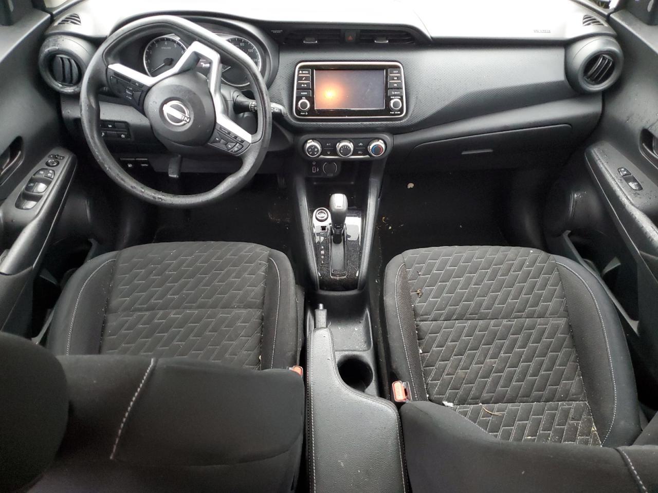 2022 NISSAN KICKS