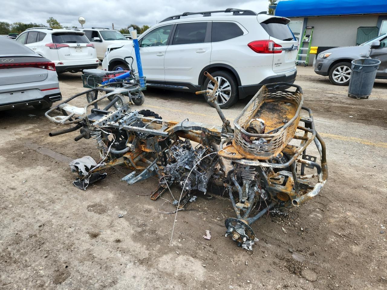 2023 CAN-AM OUTLANDER