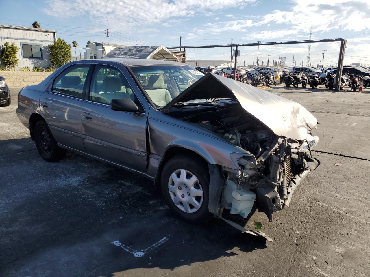 1998 TOYOTA CAMRY