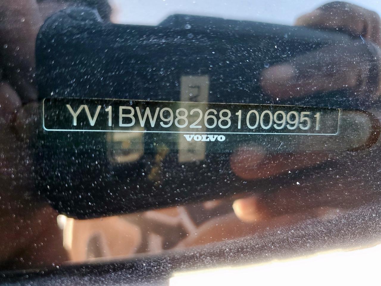 2008 VOLVO V70