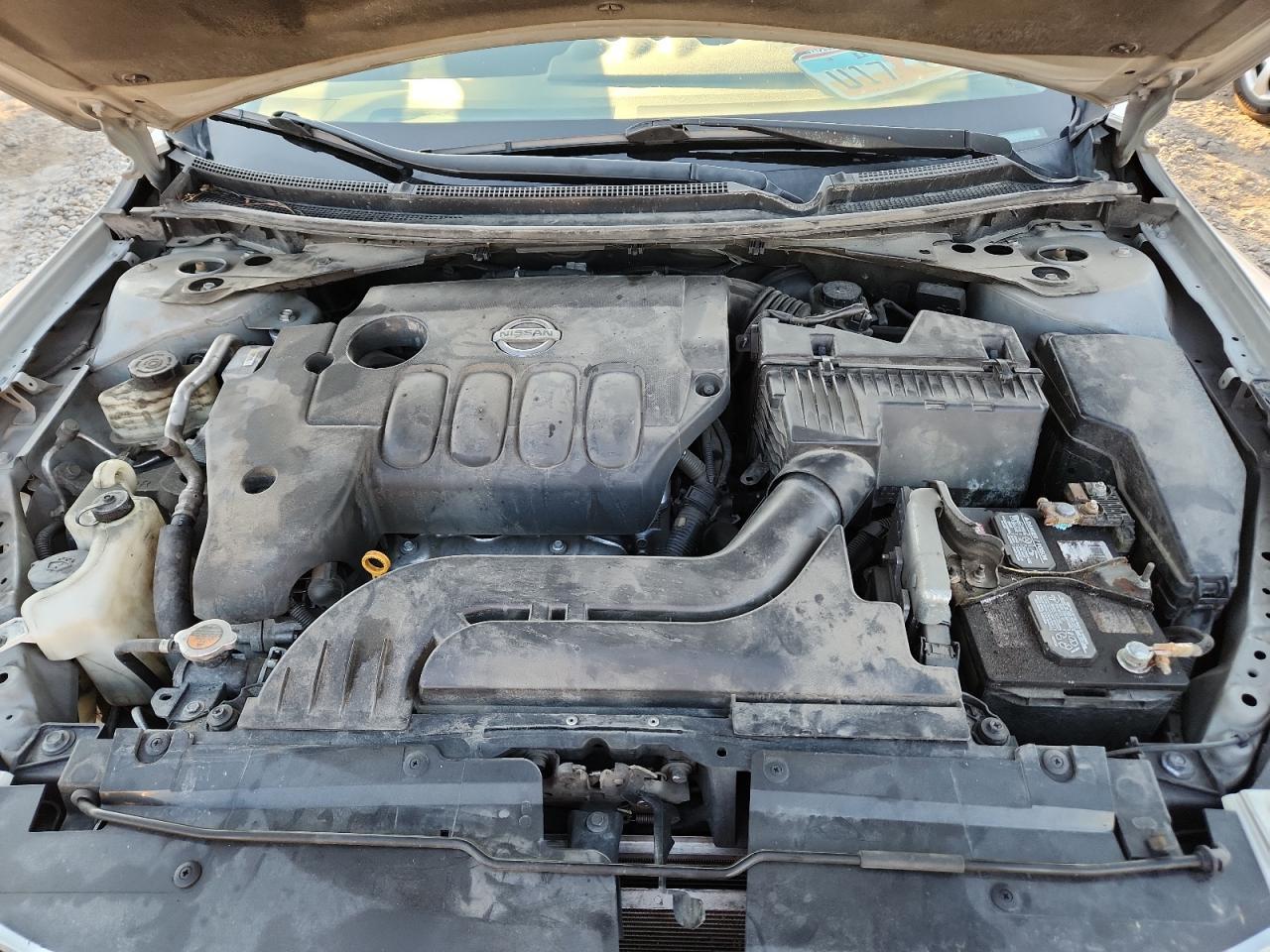 2010 NISSAN ALTIMA
