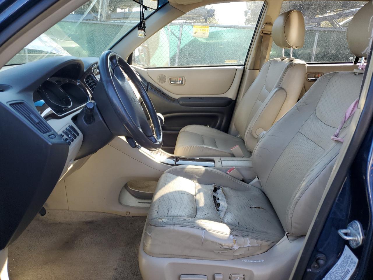 2003 TOYOTA HIGHLANDER