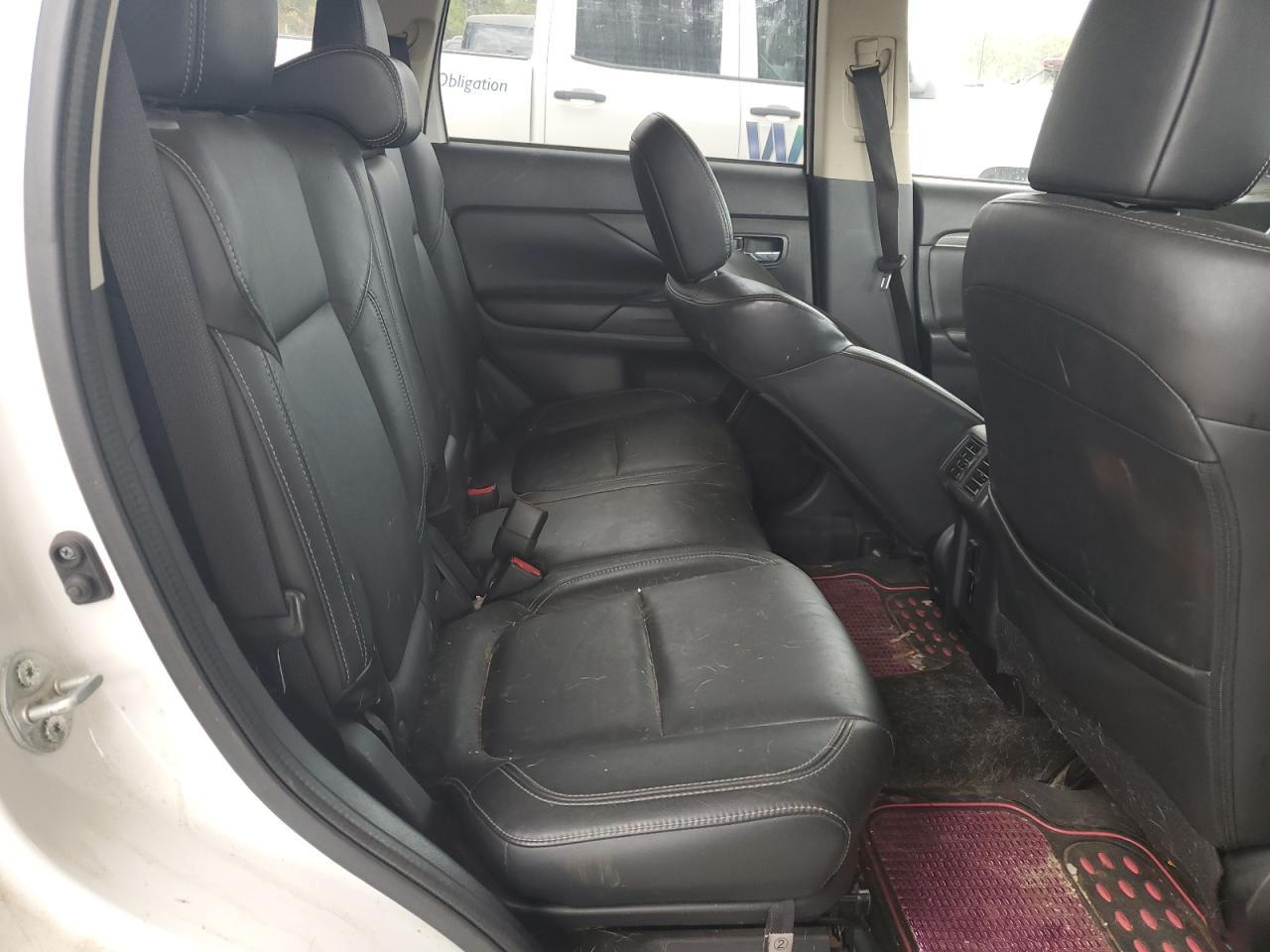 2020 MITSUBISHI outlander