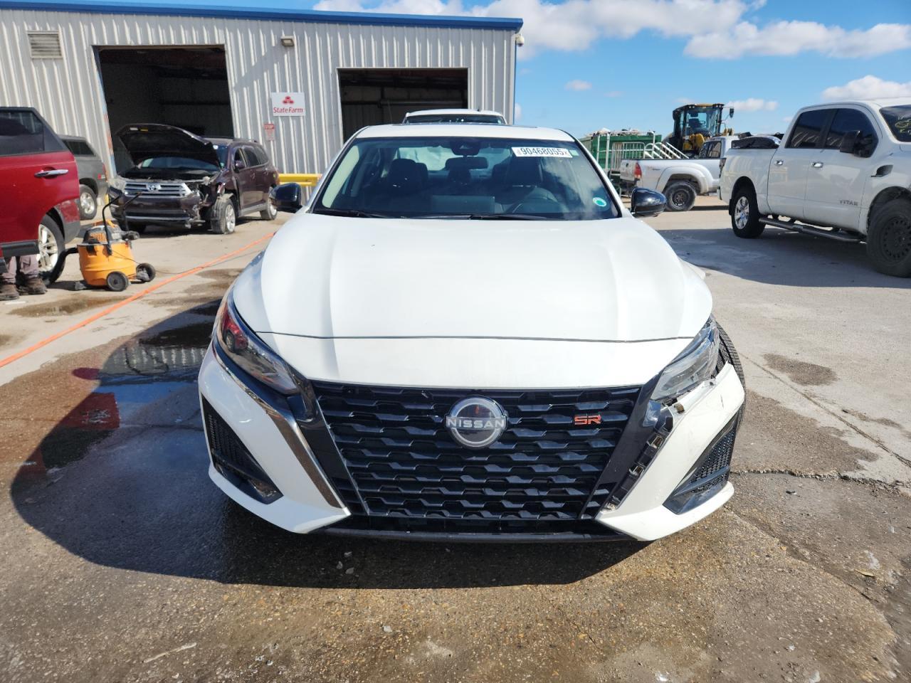 2024 NISSAN ALTIMA