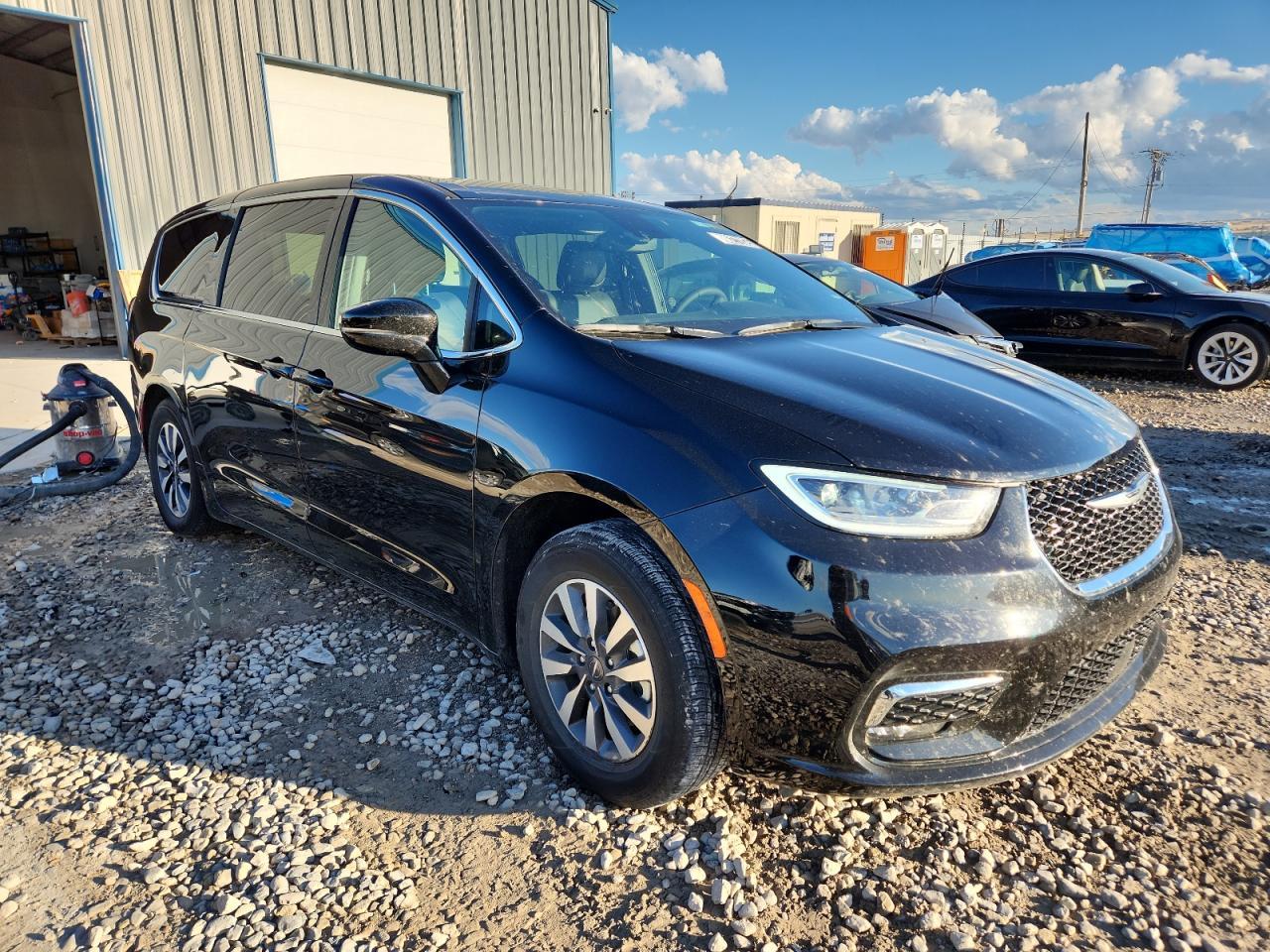 2025 CHRYSLER Pacifica
