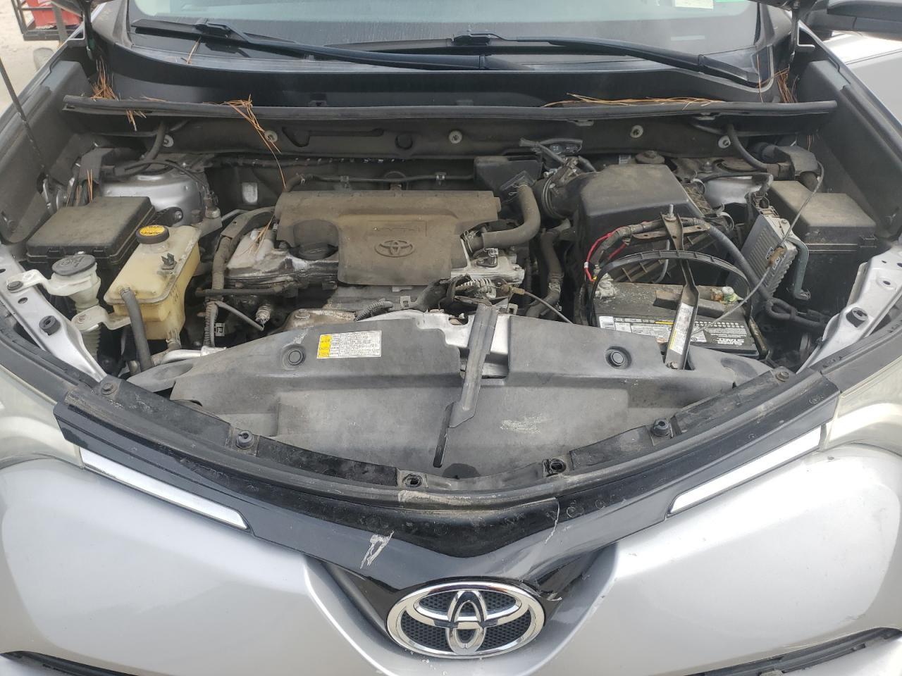 2016 TOYOTA RAV4