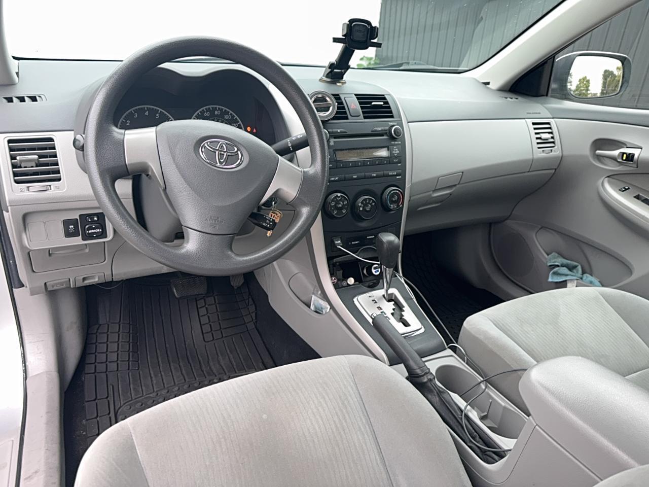2010 TOYOTA COROLLA