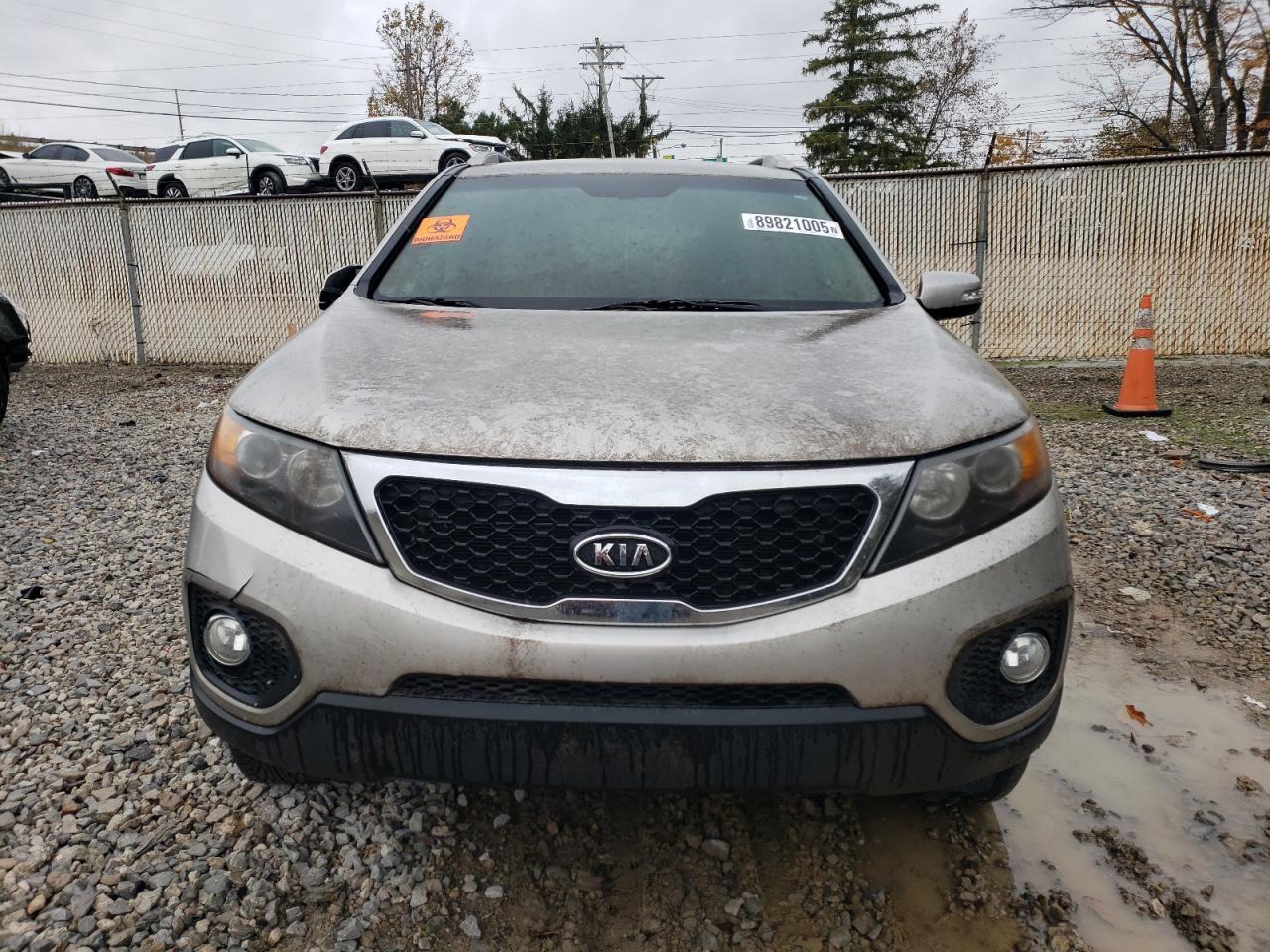 2013 KIA SORENTO