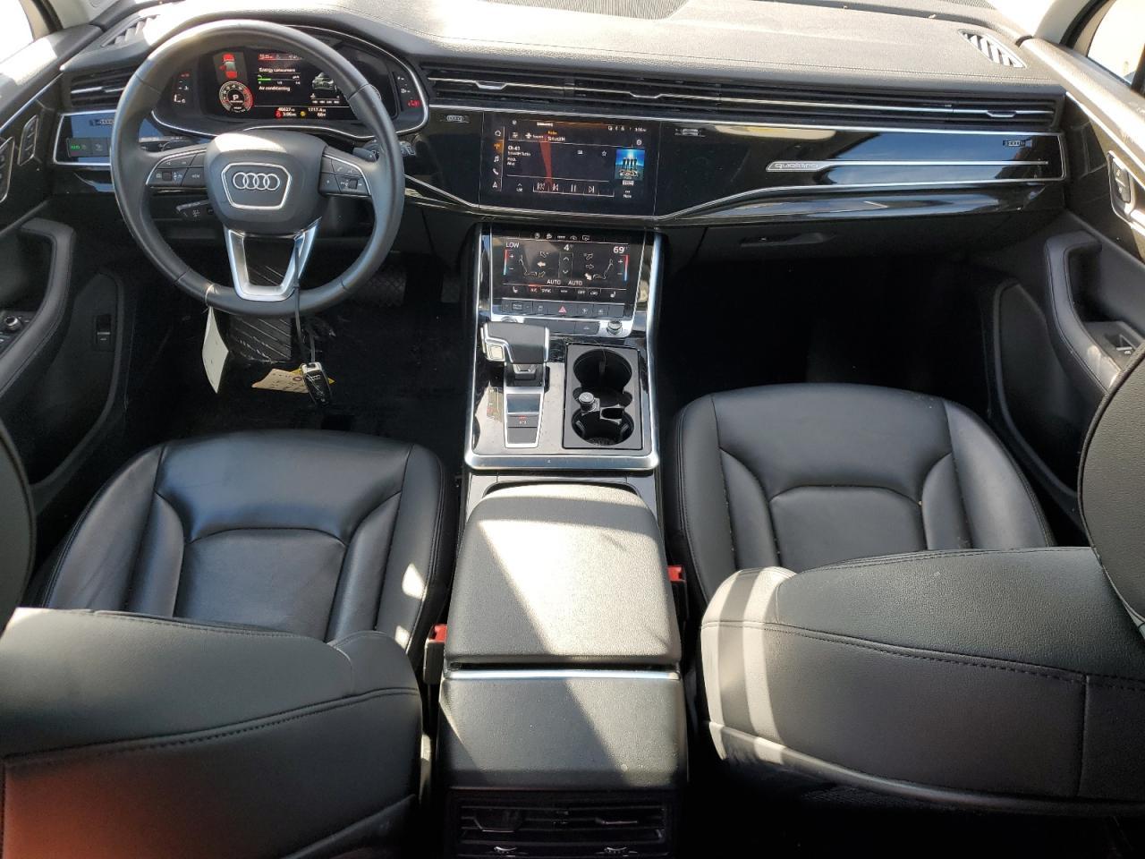 2023 AUDI Q7