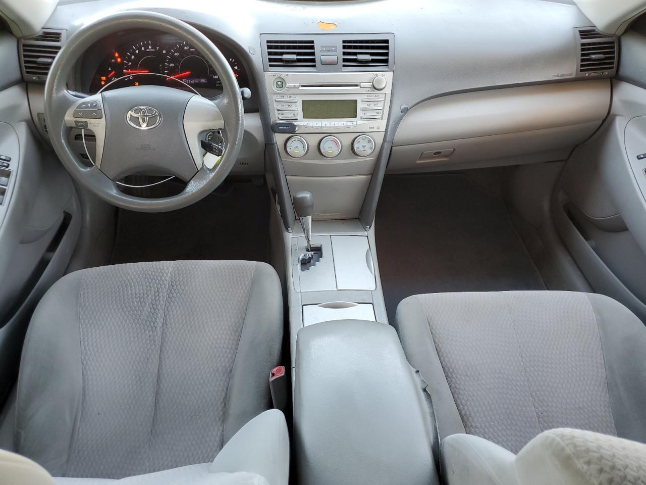 2011 TOYOTA CAMRY