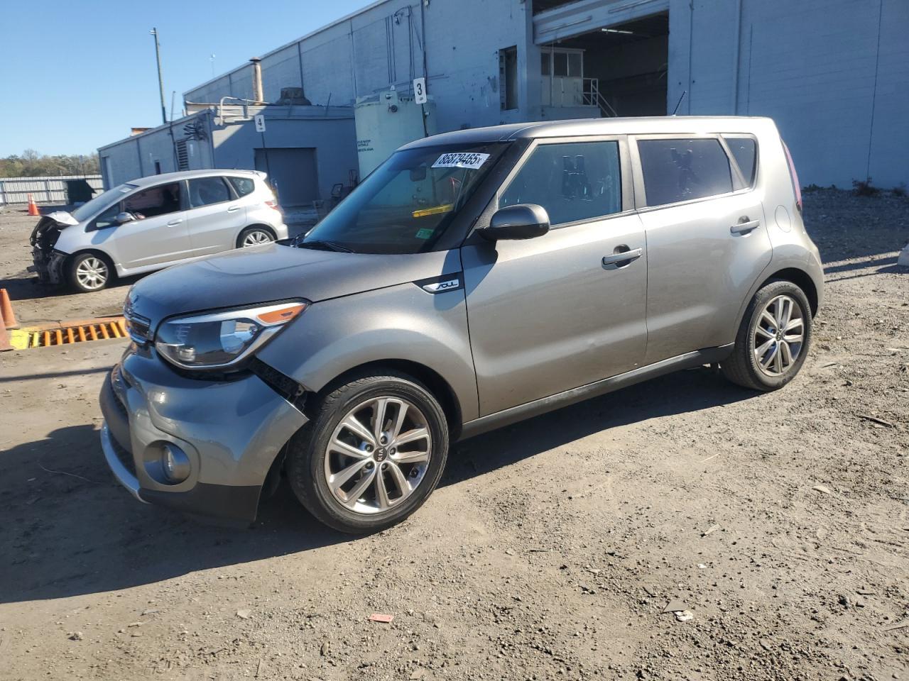 2017 KIA SOUL