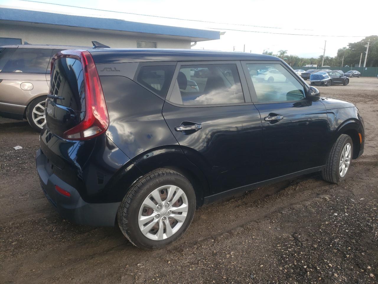 2022 KIA SOUL