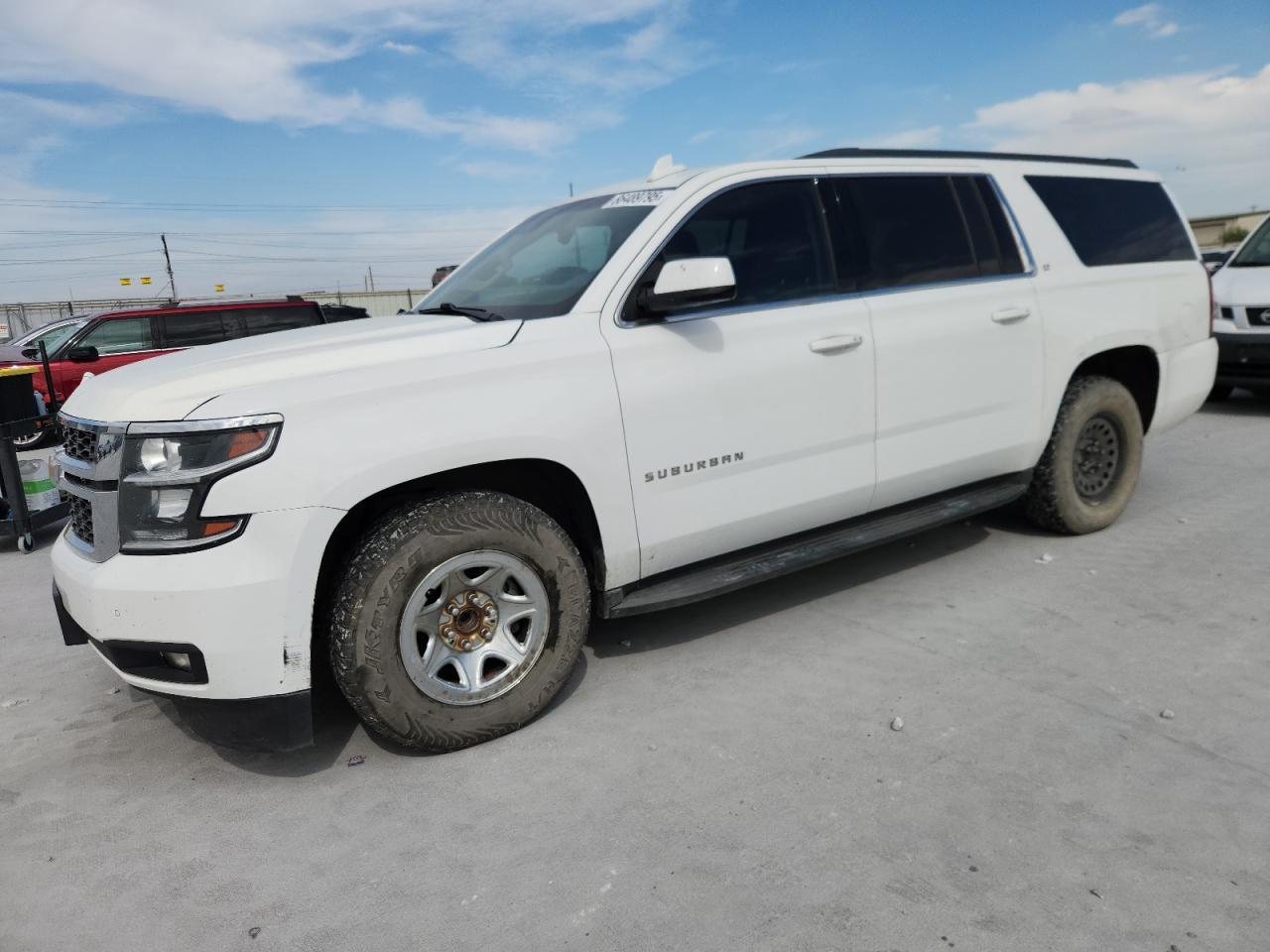 2016 CHEVROLET Suburban
