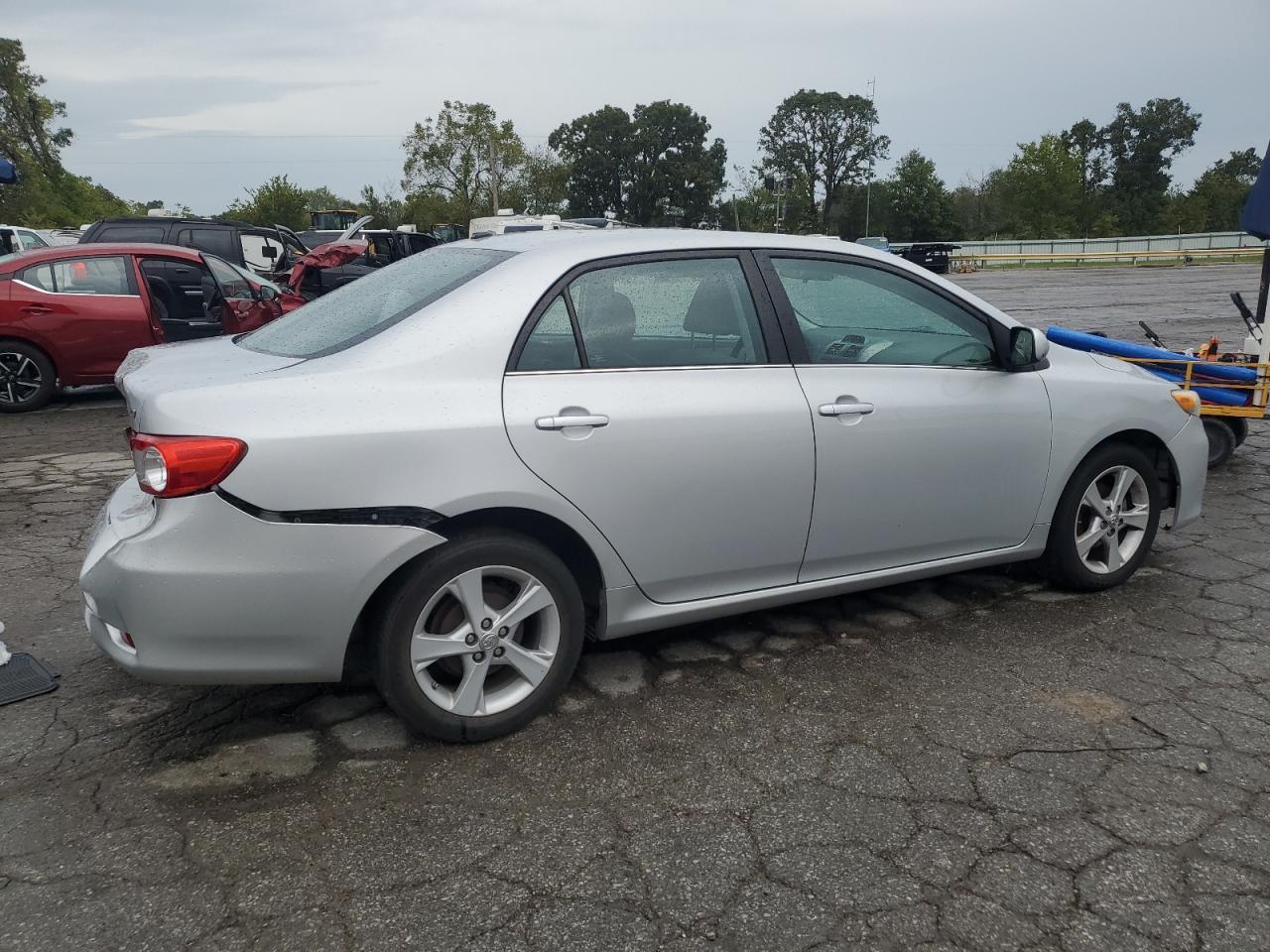 2013 TOYOTA COROLLA