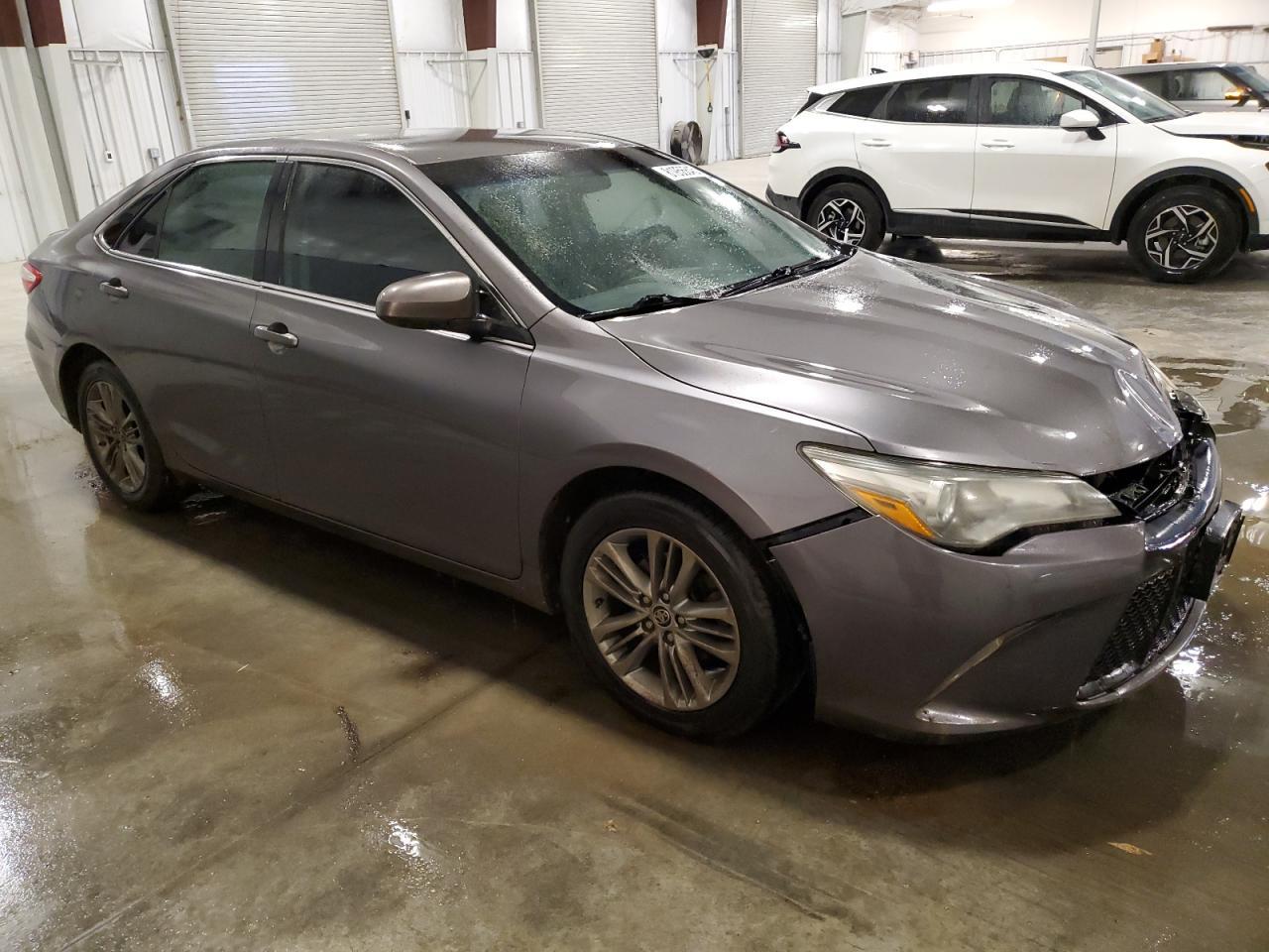 2015 TOYOTA CAMRY