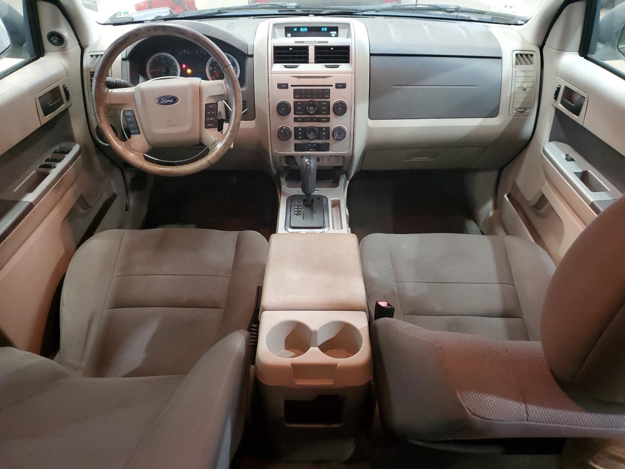 2009 FORD ESCAPE