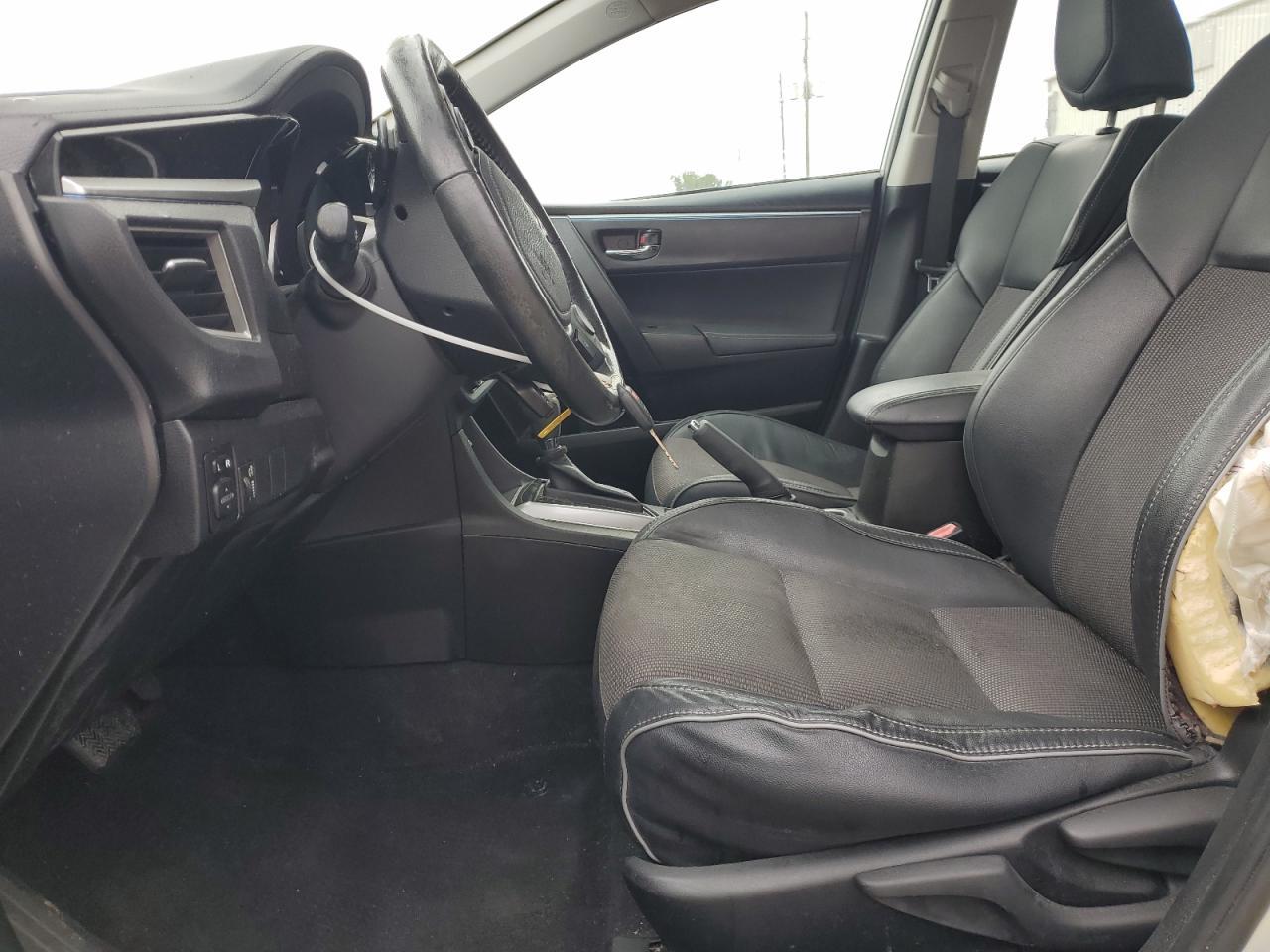 2015 TOYOTA COROLLA