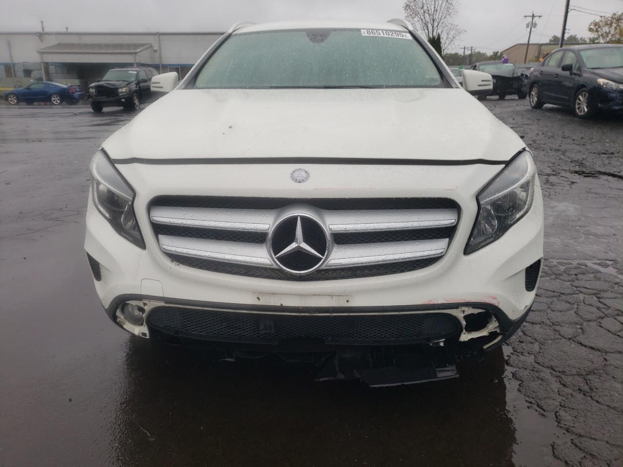 2017 MERCEDES-BENZ GLA-Class