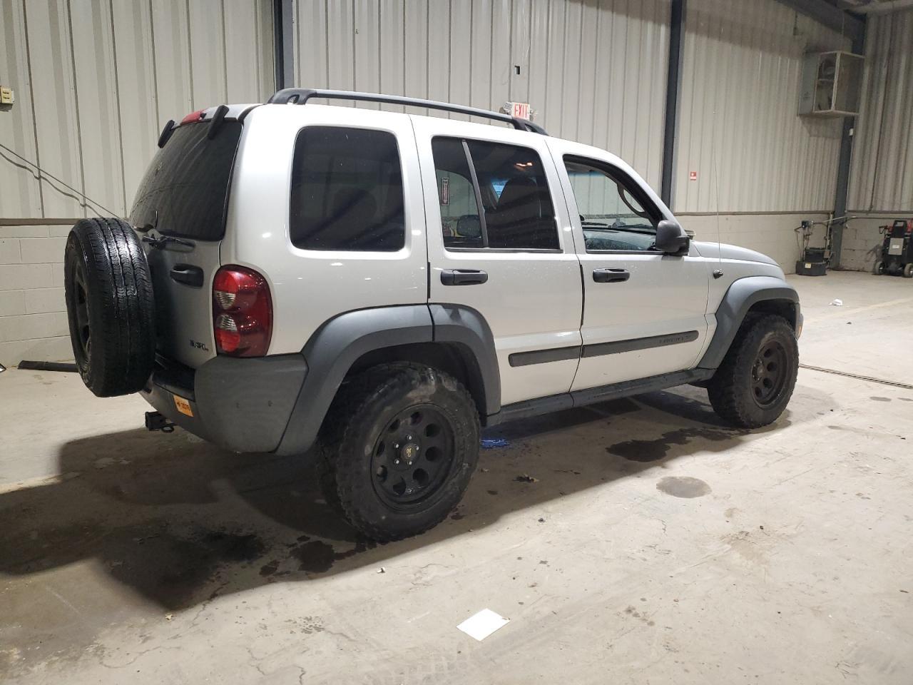2006 JEEP Liberty
