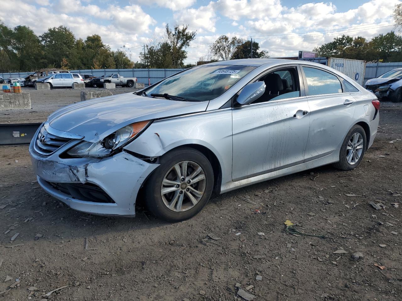 2014 HYUNDAI SONATA