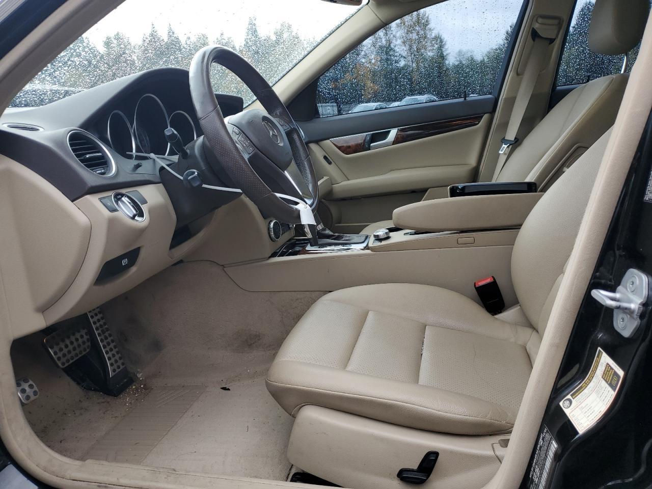2012 MERCEDES-BENZ C-CLASS