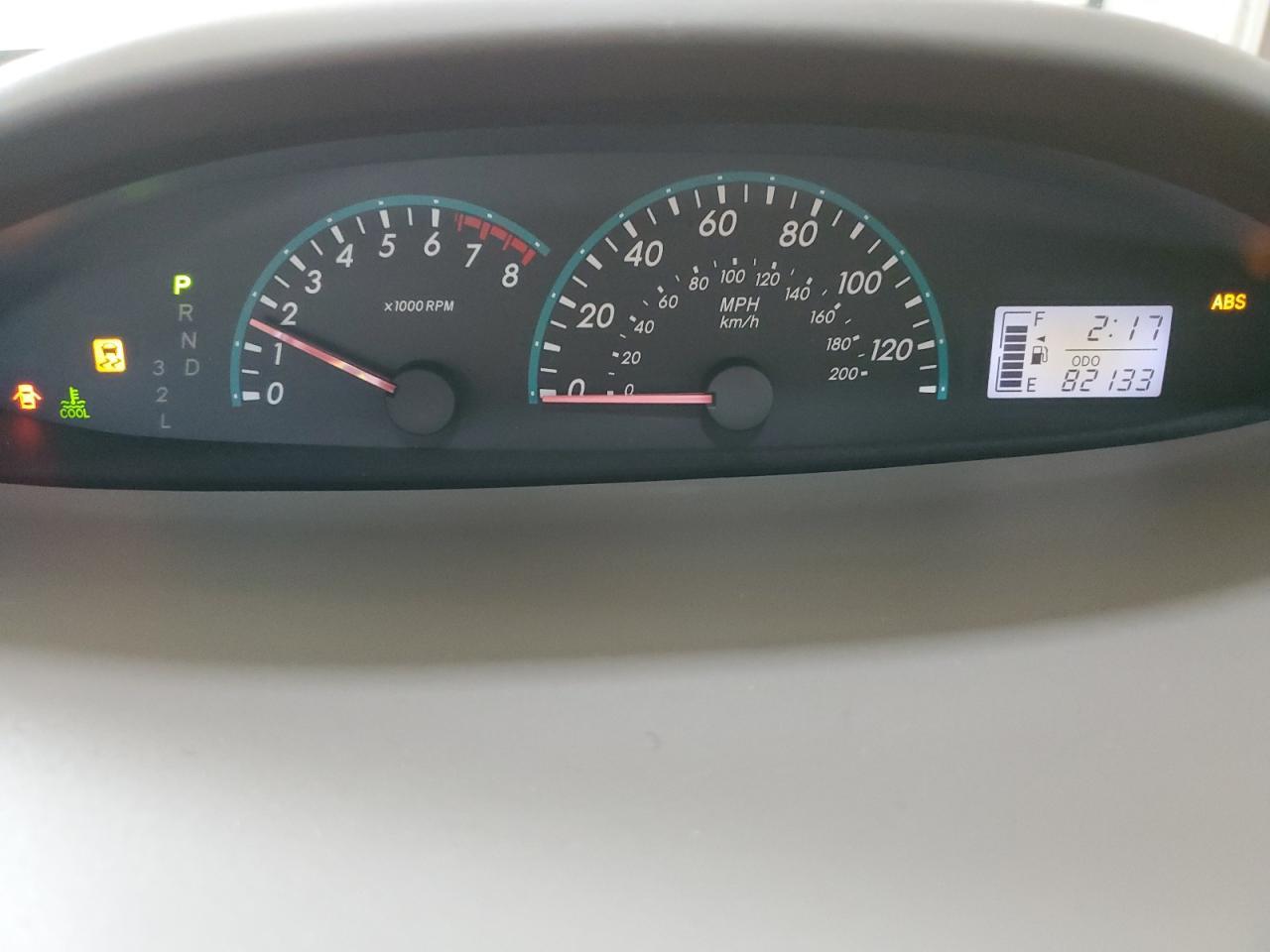 2010 TOYOTA YARIS