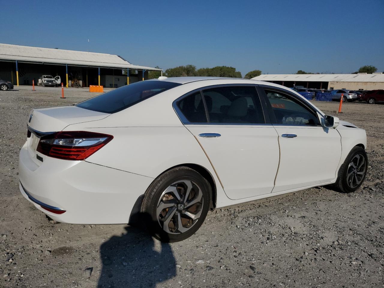 2016 HONDA ACCORD