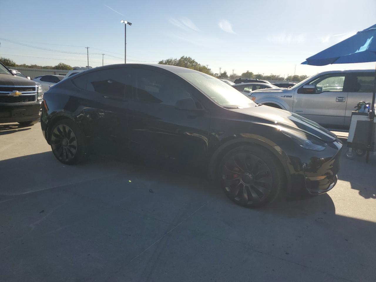 2023 TESLA MODEL Y