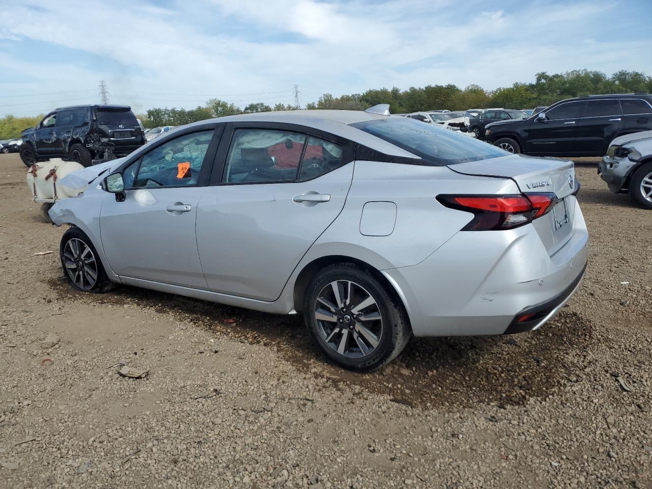 2021 NISSAN VERSA