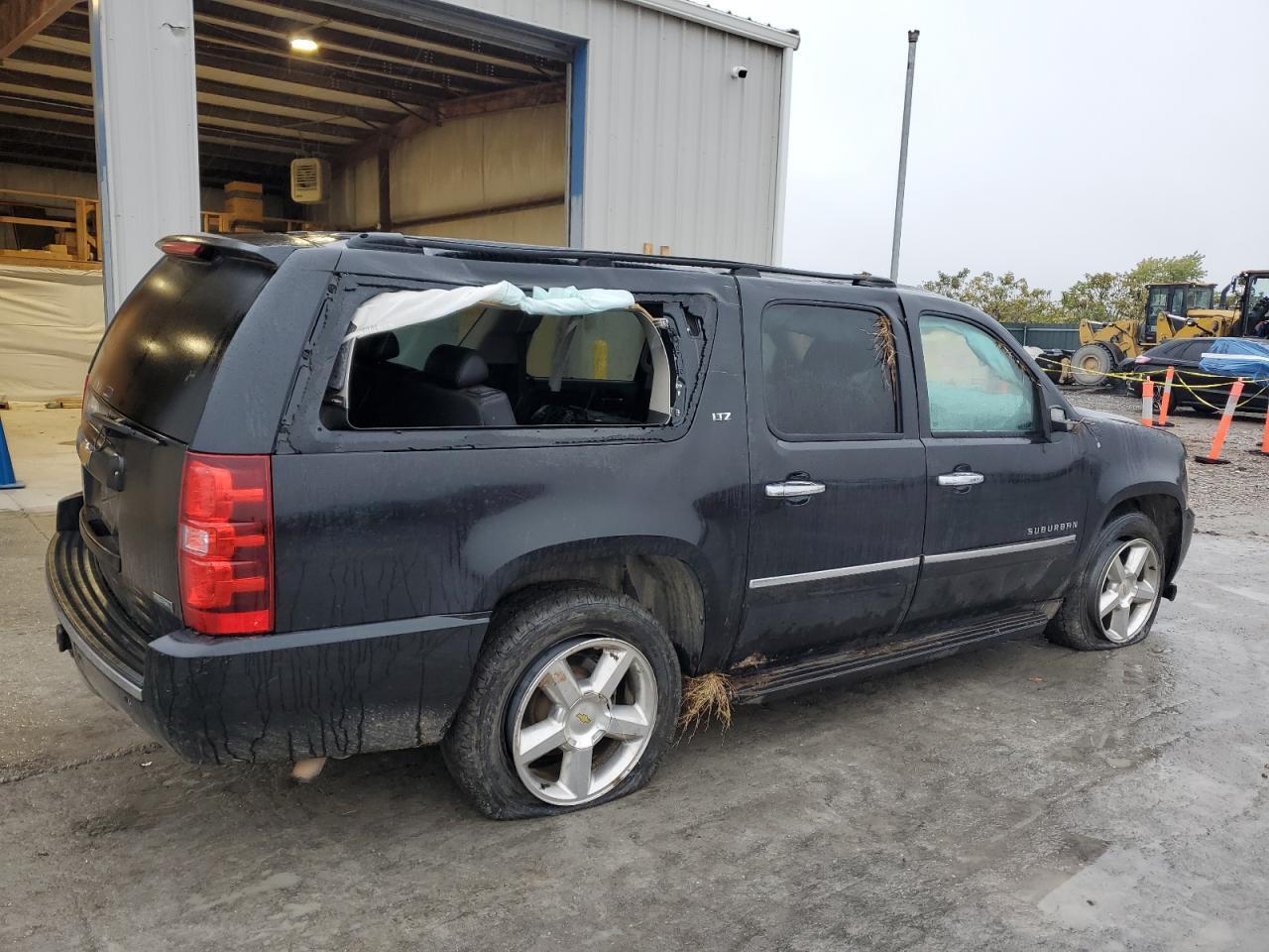 2012 CHEVROLET Suburban