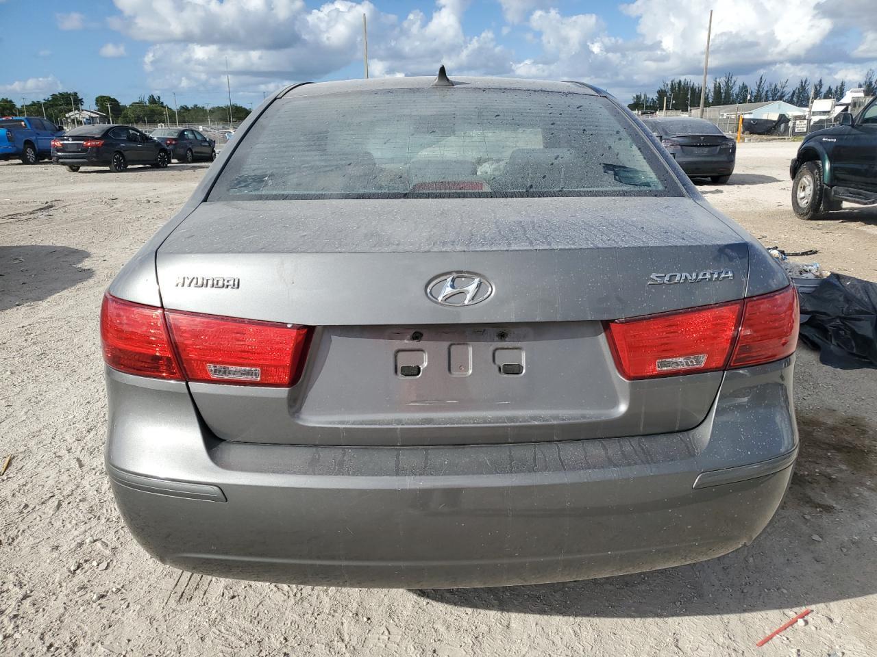 2009 HYUNDAI SONATA