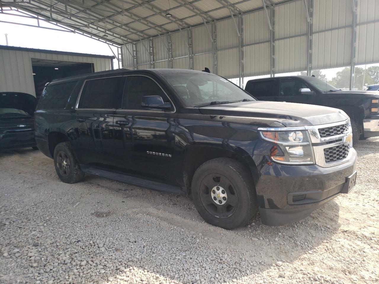 2018 CHEVROLET Suburban