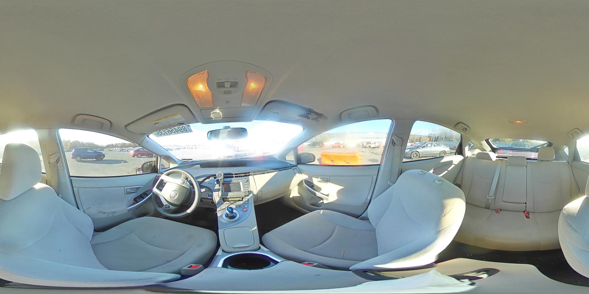 2015 TOYOTA PRIUS