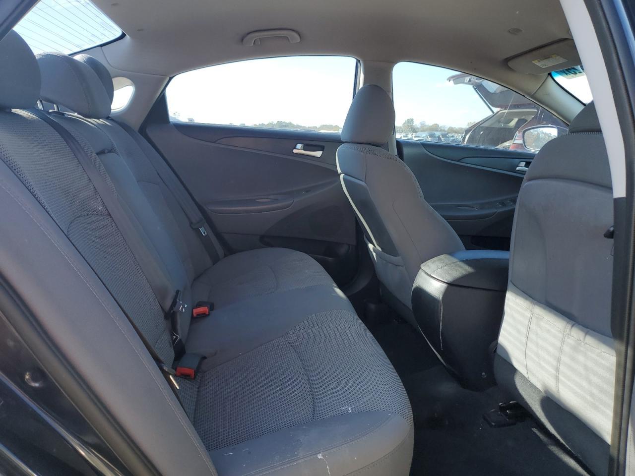 2013 HYUNDAI SONATA