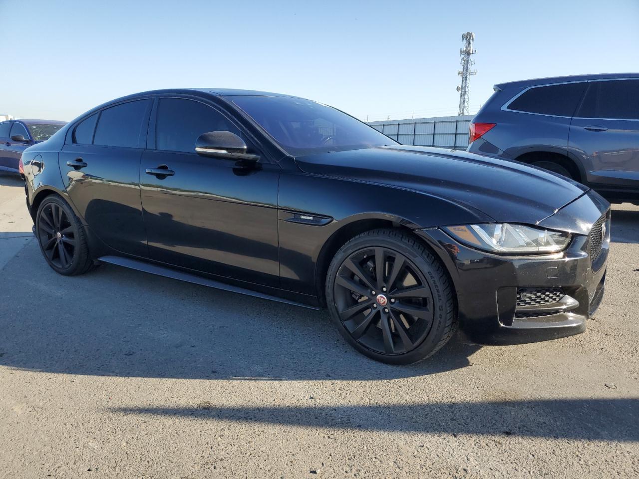 2017 JAGUAR XE