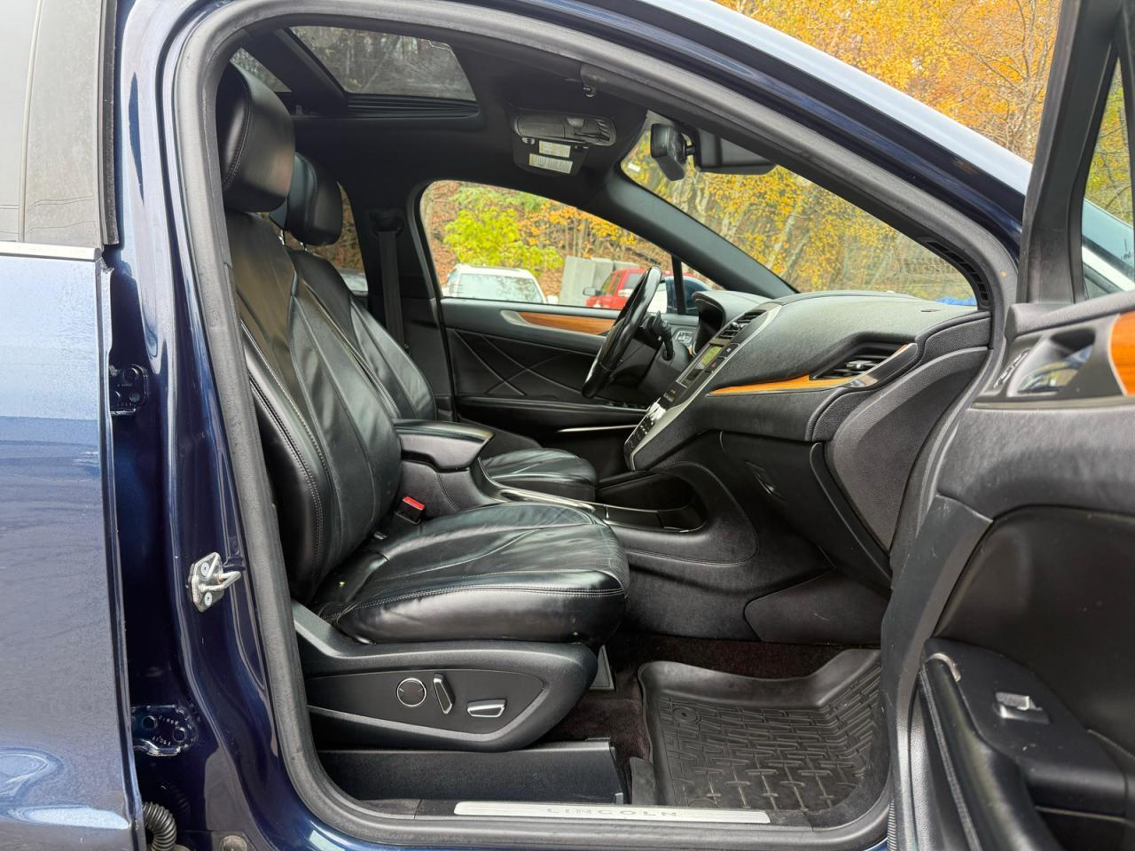 2017 LINCOLN MKC