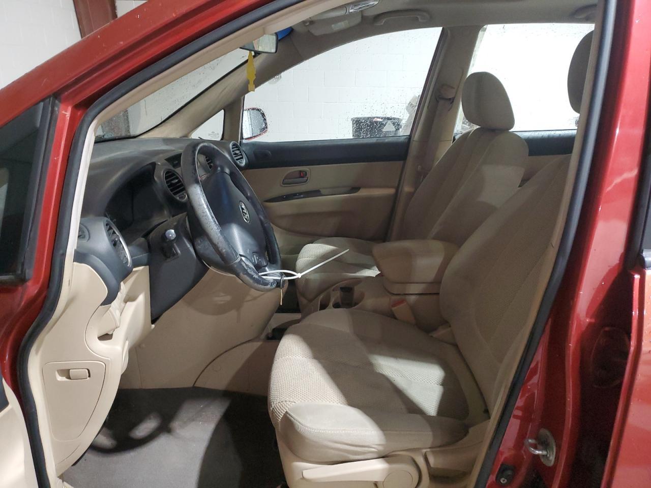 2007 KIA RONDO