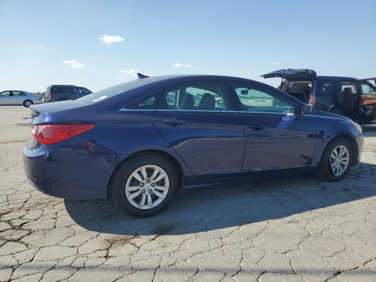 2011 HYUNDAI SONATA