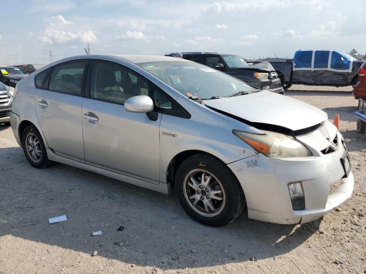 2011 TOYOTA PRIUS