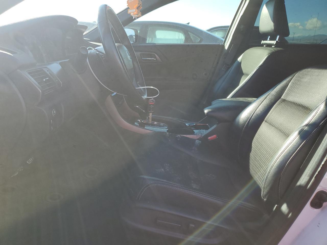 2016 HONDA ACCORD