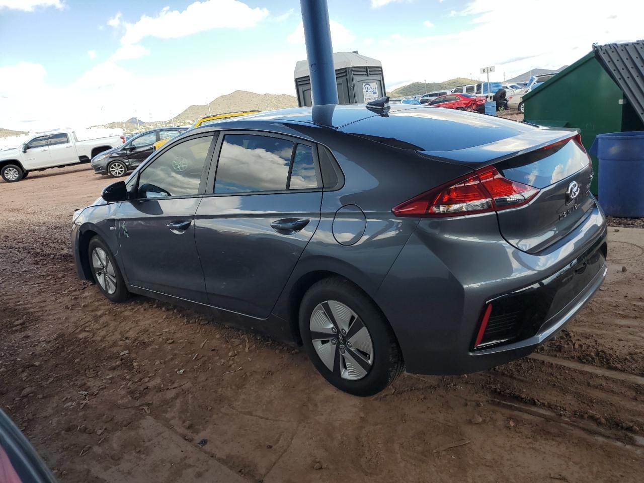 2017 HYUNDAI Ioniq